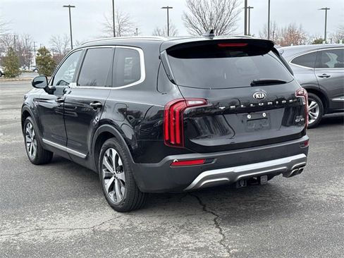 Used 2021 Kia Telluride EX w/ EX Premium Package image 4