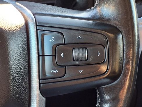 Used 2022 GMC Sierra 2500 SLE w/ SLE Value Package; image 15