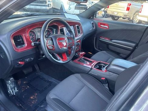 Used 2022 Dodge Charger SXT AWD/4WD image 10