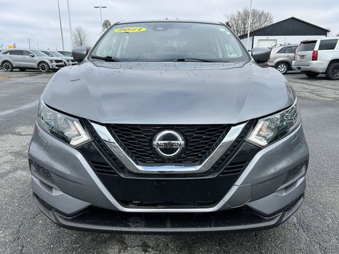 Used 2021 Nissan Rogue Sport S image 11