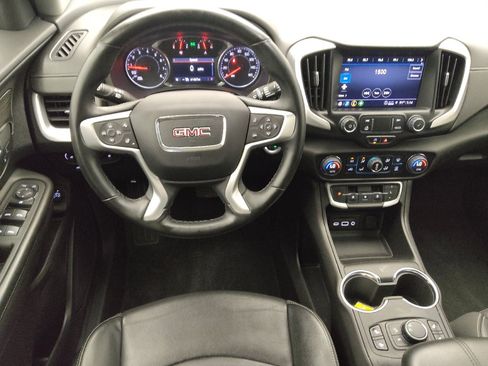 Used 2024 GMC Terrain SLT FWD image 22