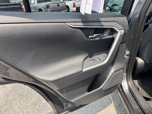 Used 2024 Toyota RAV4 XSE w/ Weather Package AWD/4WD image 17
