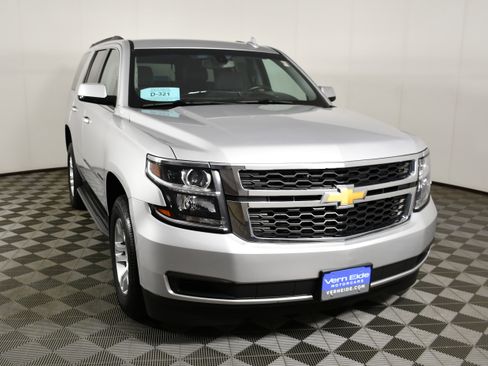 Used 2018 Chevrolet Tahoe LS AWD/4WD image 3