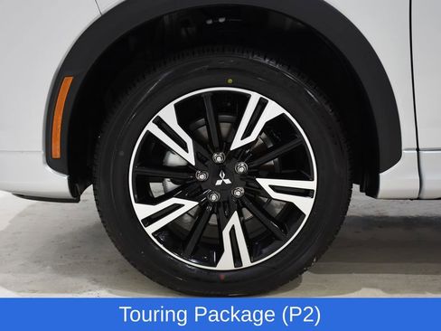 New 2026 Mitsubishi Eclipse Cross SEL AWD/4WD image 6