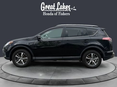 Used 2018 Toyota RAV4 XLE w/ Plus Extra Value Package FWD image 2