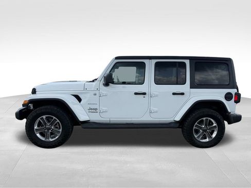 Used 2020 Jeep Wrangler Unlimited Sahara AWD/4WD image 2