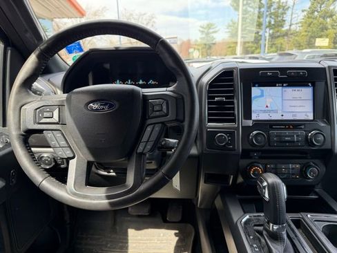 Used 2018 Ford F150 XLT w/ Equipment Group 302A Luxury image 19