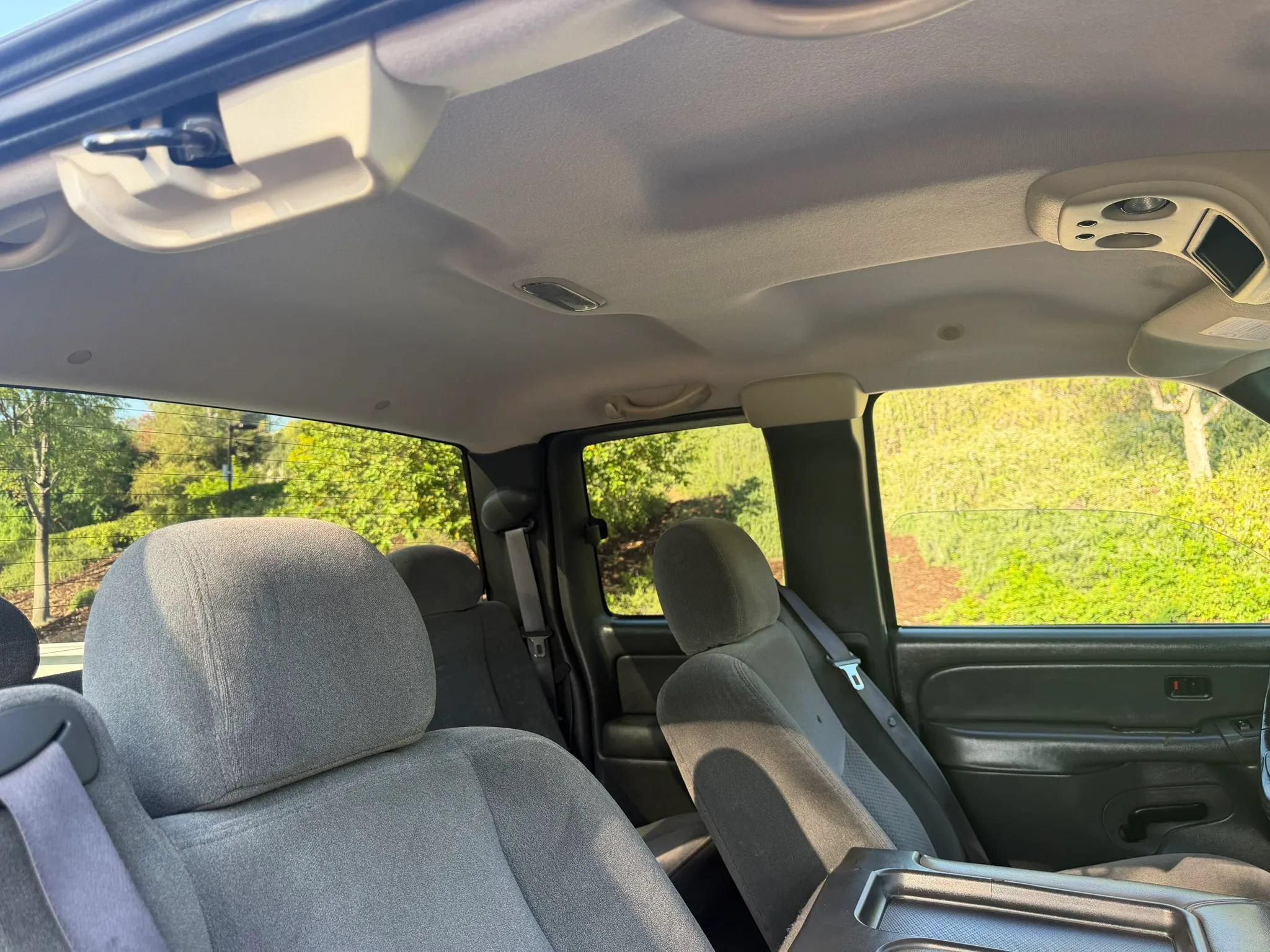 Used 2004 Chevrolet Silverado 2500 LS RWD image 17