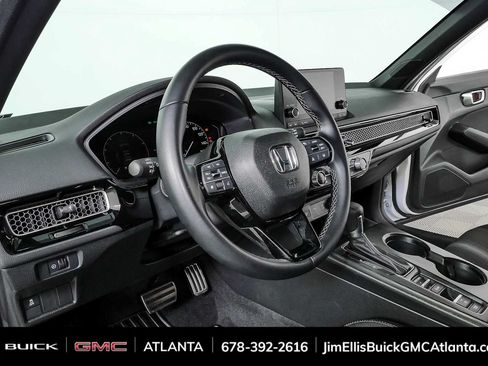 Used 2025 Honda Civic Sport image 4