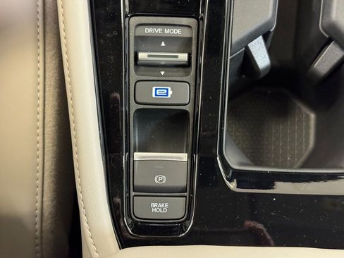 New 2025 Honda Accord Touring image 36