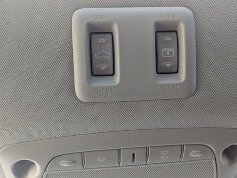 Used 2024 Nissan Murano SL image 22