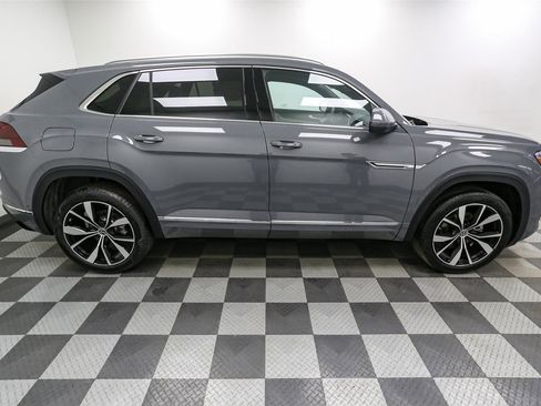 New 2026 Volkswagen Atlas Cross Sport SEL Premium R-Line AWD/4WD image 7