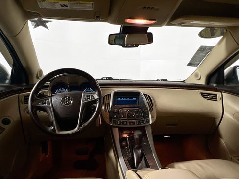 Used 2011 Buick LaCrosse CXL image 28