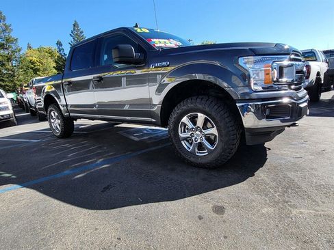 Used 2020 Ford F150 XLT image 7