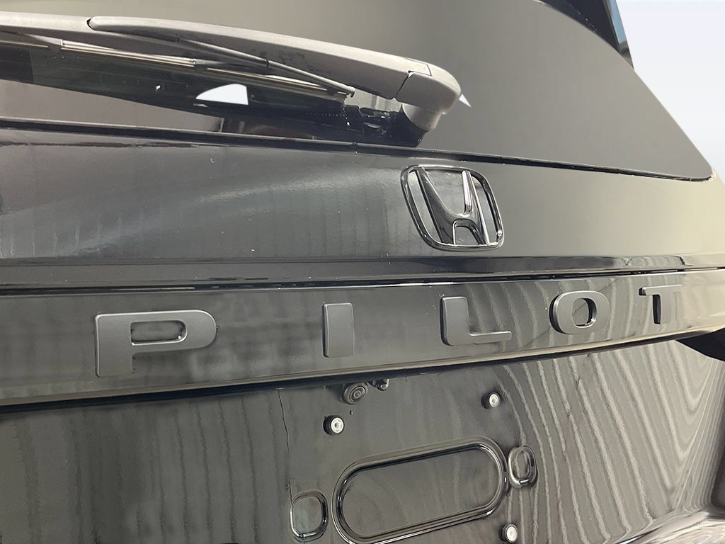 New 2026 Honda Pilot Elite image 9