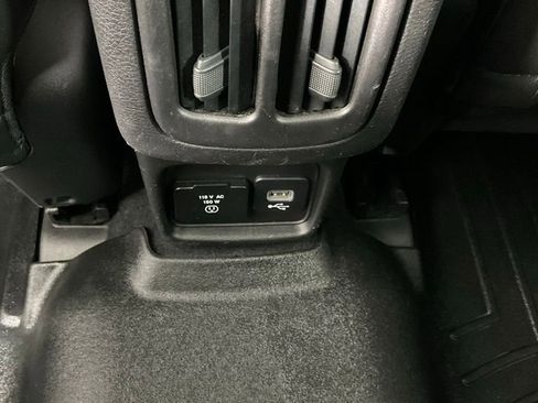 Used 2019 Jeep Compass Latitude w/ Popular Equipment Group image 23