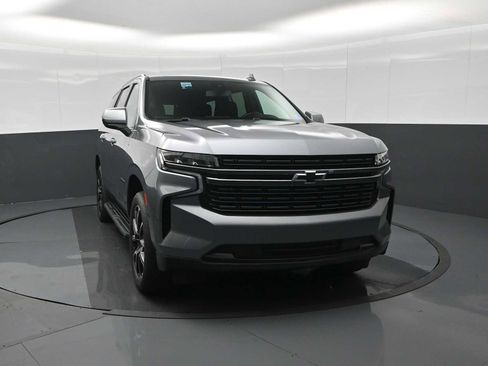 Used 2021 Chevrolet Tahoe RST AWD/4WD image 3