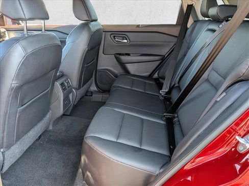 Used 2022 Nissan Rogue SV w/ SV Premium Package AWD/4WD image 19