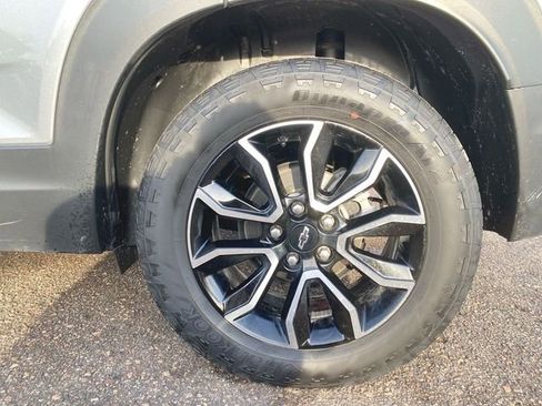 Used 2024 Chevrolet TrailBlazer ACTIV w/ Convenience Package image 32