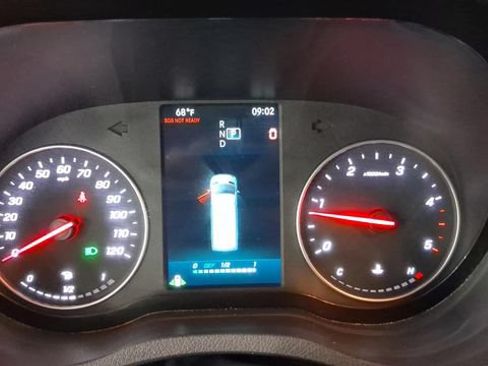 Used 2024 Mercedes-Benz Sprinter 2500 image 23