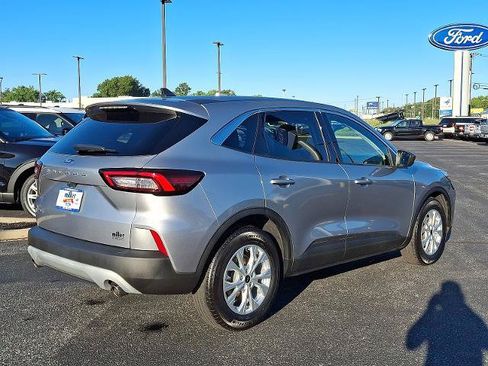 Certified 2023 Ford Escape Active w/ Cold Weather Package FWD image 6