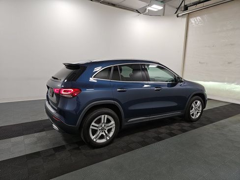 Used 2023 Mercedes-Benz GLA 250 4MATIC w/ Premium Package image 6