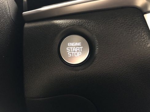 New 2026 Kia Sorento S image 29