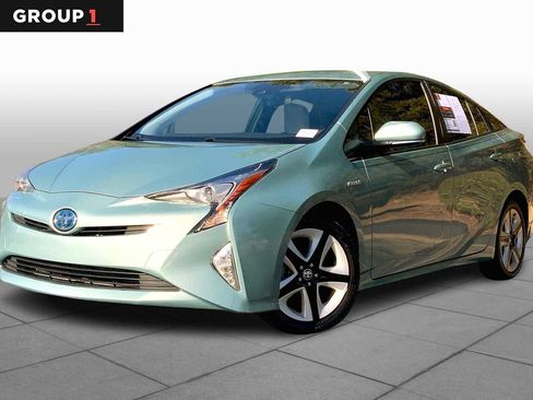 Used 2016 Toyota Prius Three Touring image 1