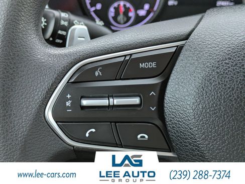 Used 2022 Hyundai Santa Fe SE FWD image 19