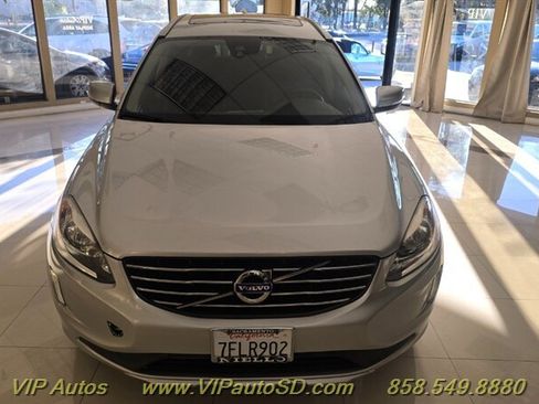 Used 2014 Volvo XC60 T6 image 2