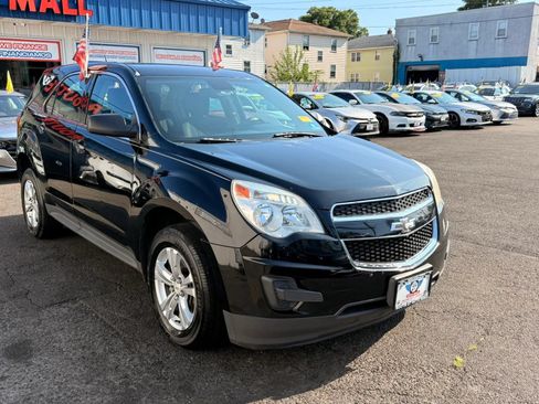 Used 2012 Chevrolet Equinox LS FWD image 2