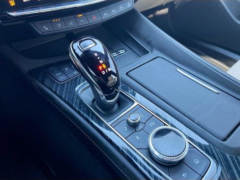 Used 2025 Cadillac CT5 Premium Luxury w/ Sun And Sound Package AWD/4WD image 17