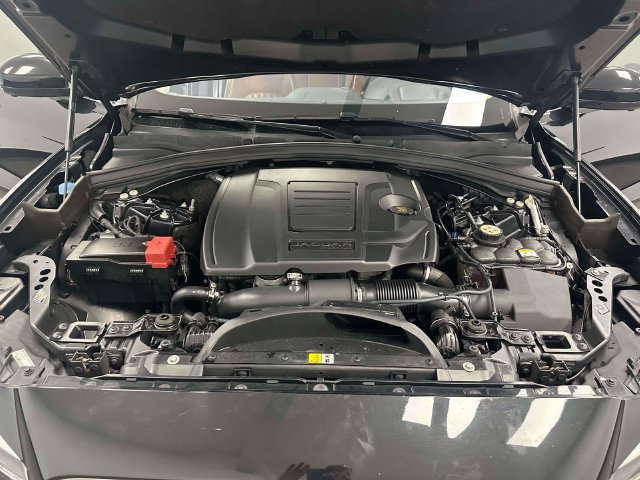 Used 2019 Jaguar F-PACE Portfolio AWD/4WD image 26