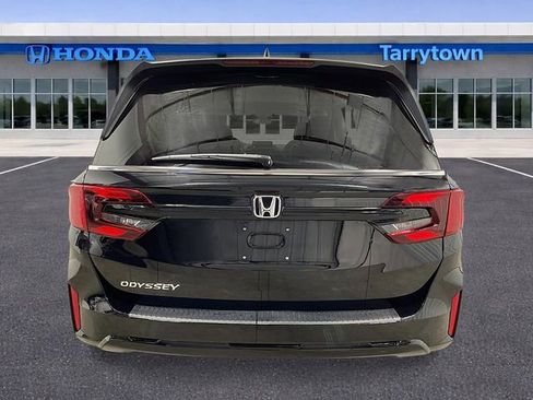 New 2026 Honda Odyssey EX-L image 4