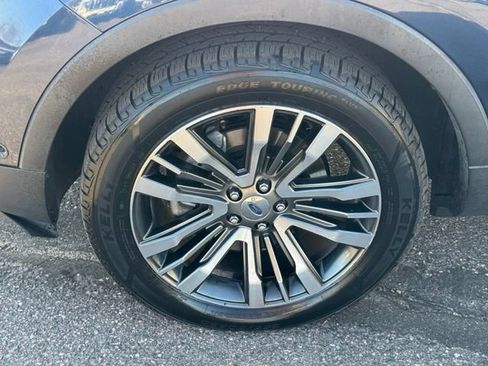 Used 2016 Ford Explorer Platinum AWD/4WD image 10