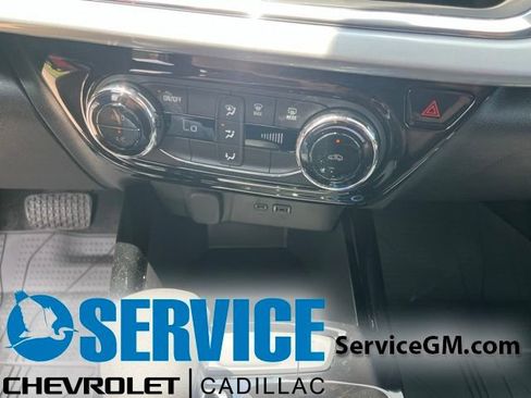 New 2026 Chevrolet Trax LT FWD image 26