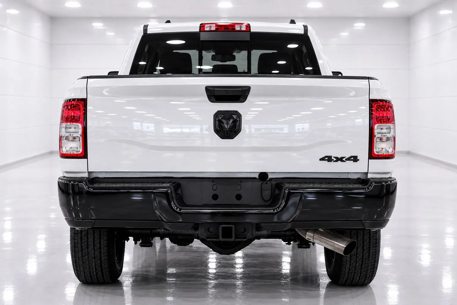Used 2024 RAM 3500 Tradesman w/ Bed Utility Group AWD/4WD image 4