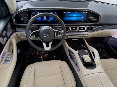 Used 2020 Mercedes-Benz GLE 350 w/ 3rd Row Seat Package image 17