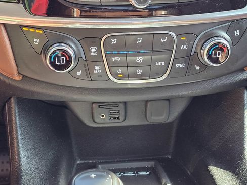Used 2020 Chevrolet Traverse High Country w/ LPO, Floor Liner Package FWD image 18