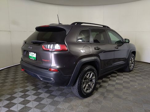 Used 2022 Jeep Cherokee Trailhawk w/ Sound & Nav Group AWD/4WD image 10