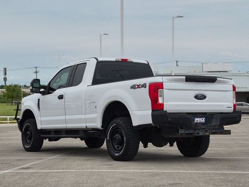 Used 2019 Ford F250 XL w/ Power Equipment Group AWD/4WD image 8