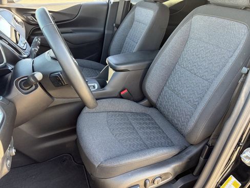 Certified 2024 Chevrolet Equinox LT FWD image 21
