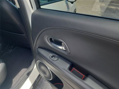Used 2019 Honda HR-V EX-L image 20