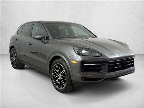 Certified 2025 Porsche Cayenne AWD/4WD image 7