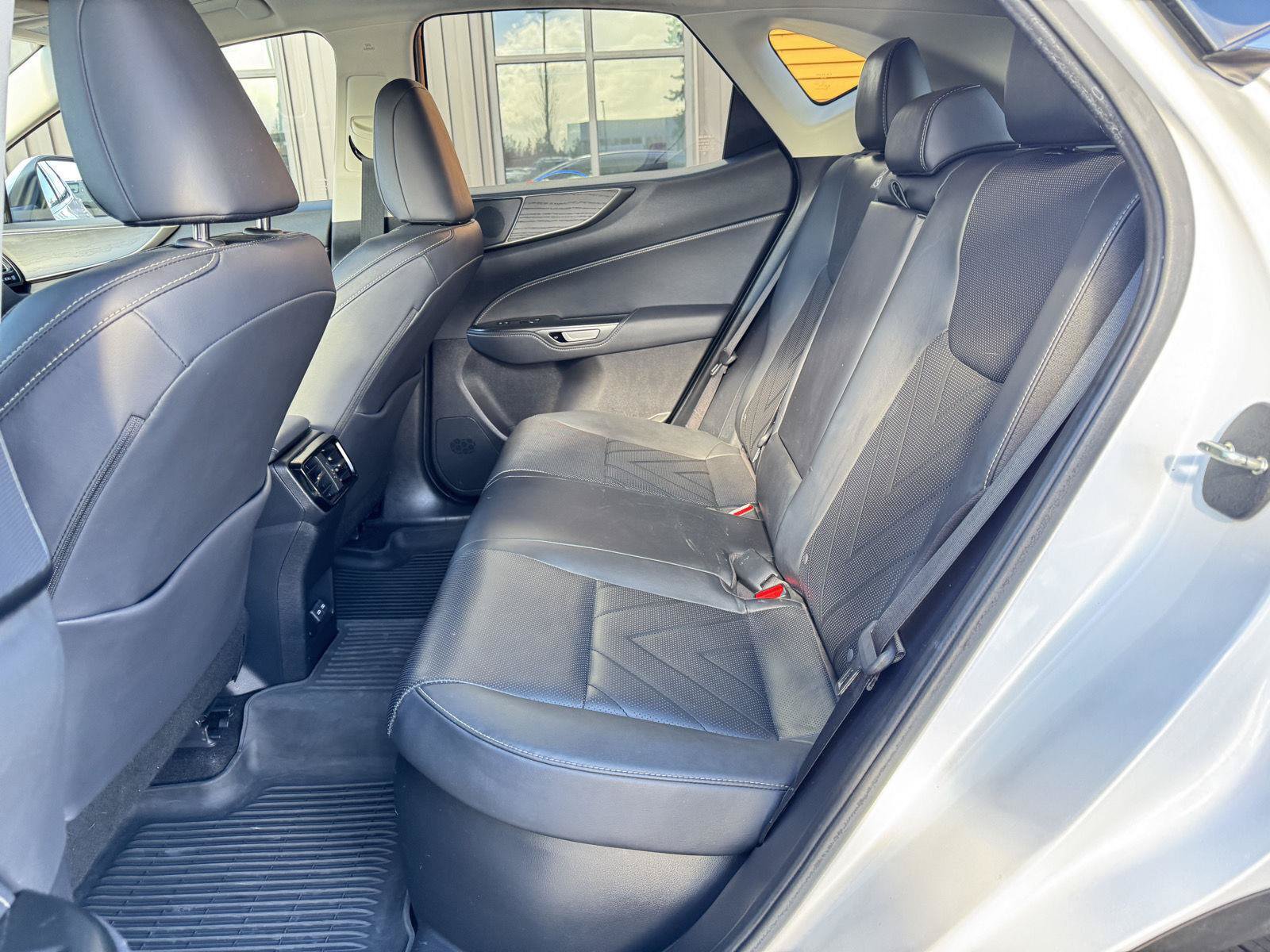 Used 2023 Lexus NX 450h+ AWD image 21