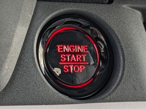 New 2025 Honda Pilot EX-L image 23