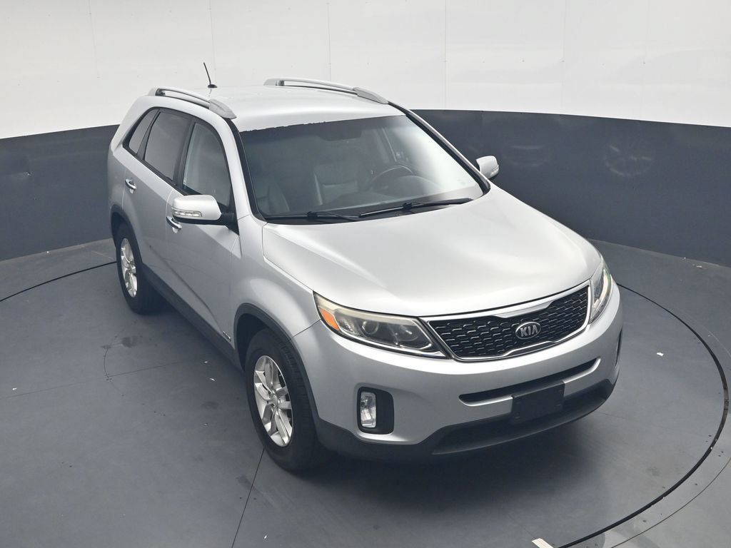 Used 2015 Kia Sorento LX AWD/4WD image 26