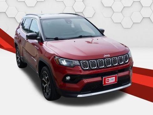 Used 2025 Jeep Compass Limited AWD/4WD image 8