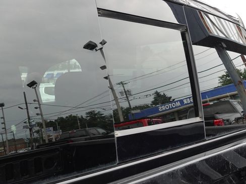 Used 2022 RAM 1500 Sport w/ Rebel Level 2 Equipment Group AWD/4WD image 11