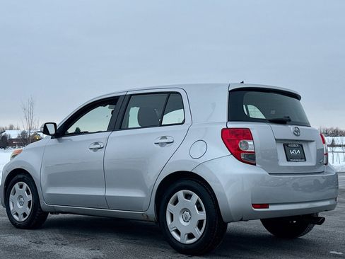 Used 2009 Scion xD image 13